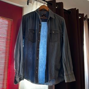 MEN’s RE denim long sleeve button up shirt in size MEDIUM